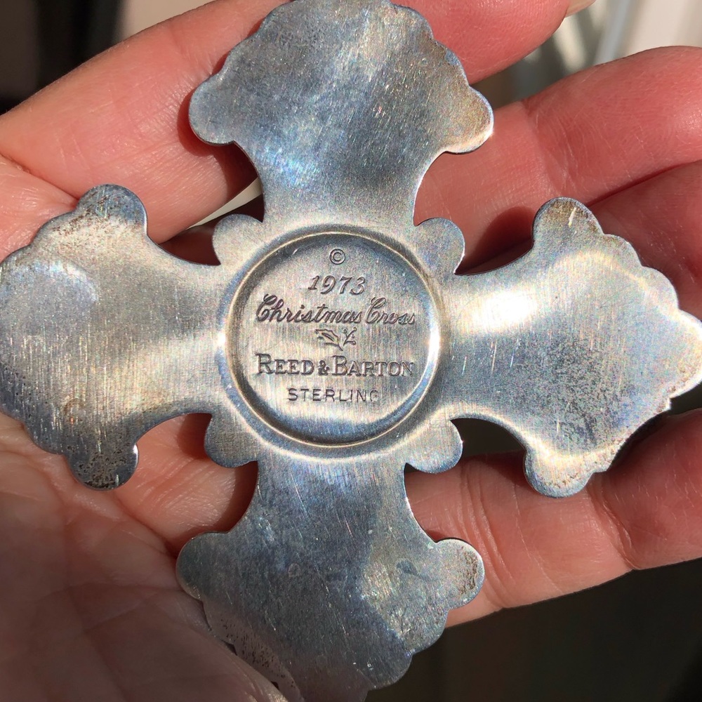 Reed & Barton 925 Sterling Silver Limited Edition Maltese Cross from 1973 - Picture 4 of 13